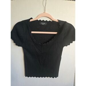 The Work Shop Womens Black Ribbed Scalloped Trim Scoop Neck Short Sleeve Top M